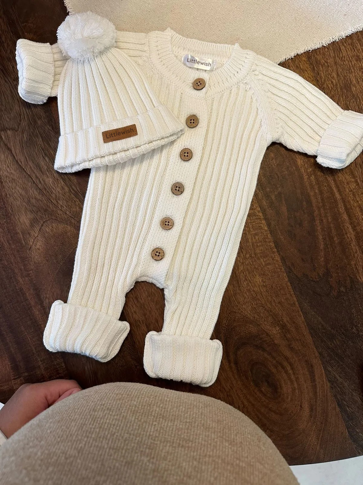 Knitted Romper Milk – Organic Cotton